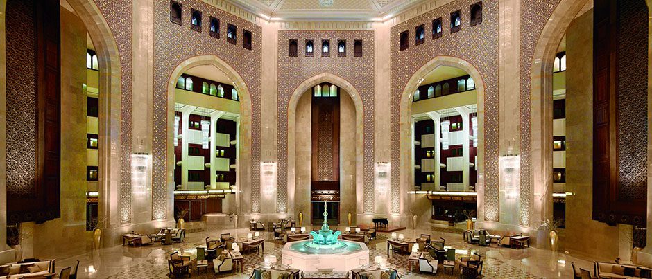Ritz-Carlton-Al-Bustan-Palace-entrance