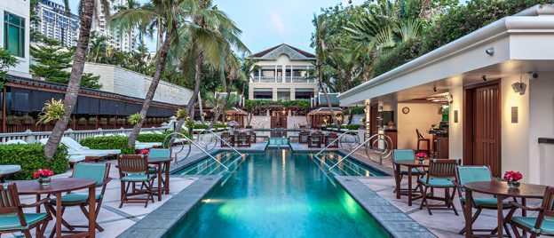 The Peninsula Bangkok_The Pool 07