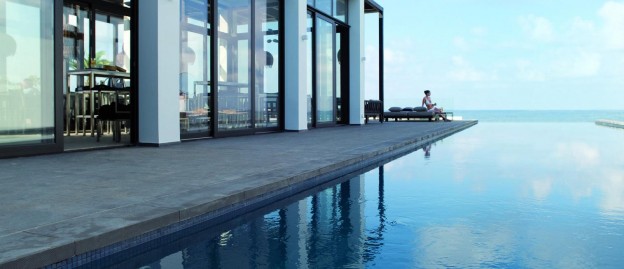 Almyra-Pool3