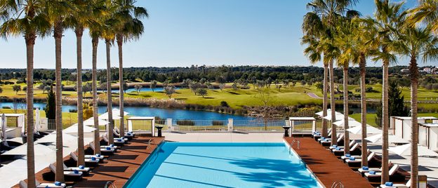 Anantara-Vilamoura-main-pool
